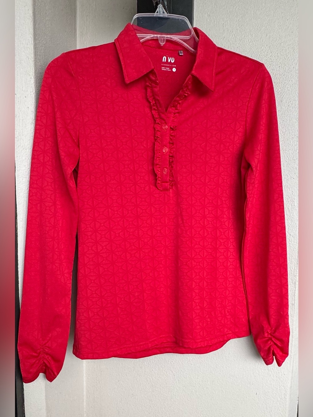 Nivo Sport Women Long Sleeve Top Red Pullover Ruffled Placket Stretch Golf Small